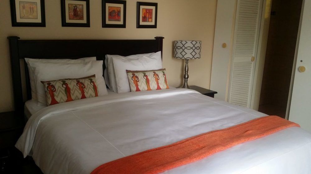 Sollunaa Guesthouse Sandton Kültér fotó